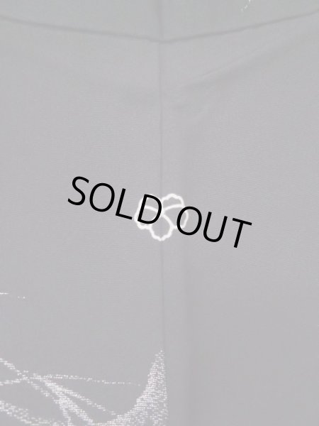 Photo3: L0318E Used Japanese women  Black HAORI short jacket / Silk. Chrysanthemum,   (Grade B) (3)