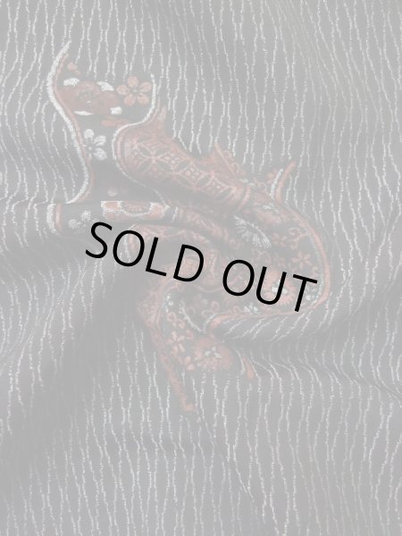 Photo13: L0318K Used Japanese women  Black HAORI short jacket / Silk. Flower,   (Grade B) (13)