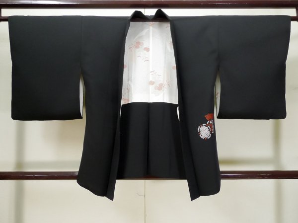 Photo1: L0324D Used Japanese women  Black HAORI short jacket / Silk. UME plum bloom,   (Grade A) (1)