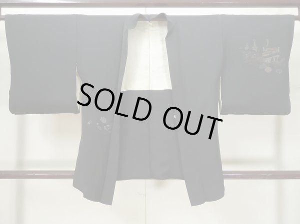 Photo1: L0324M Used Japanese women  Black HAORI short jacket / Silk. Chrysanthemum, motif: festival car  (Grade B) (1)
