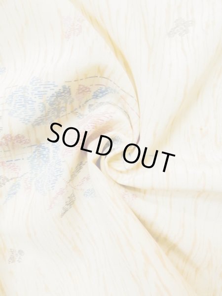 Photo12: L0330D Used Japanese women   Ivory HAORI short jacket / Synthetic. Flower,   (Grade C) (12)