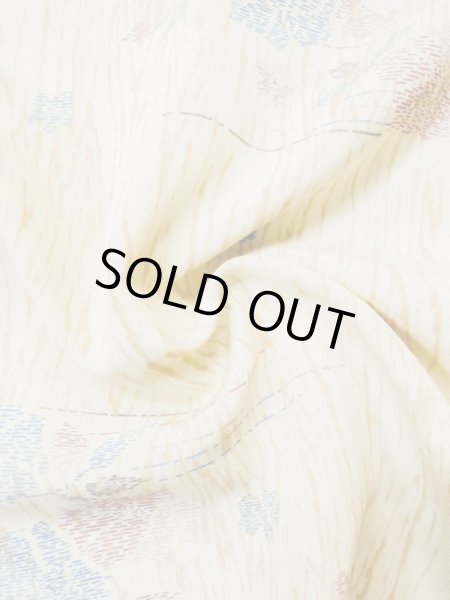 Photo13: L0330D Used Japanese women   Ivory HAORI short jacket / Synthetic. Flower,   (Grade C) (13)