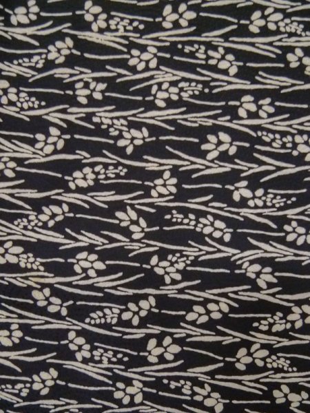 Photo6: L0330M Used Japanese women   Black HAORI short jacket / Silk. Flower,   (Grade B) (6)