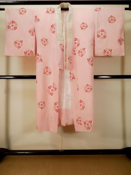 Photo1: L0331B Used Japanese women pink JUBAN undergarment / Silk. Flower,   (Grade C) (1)