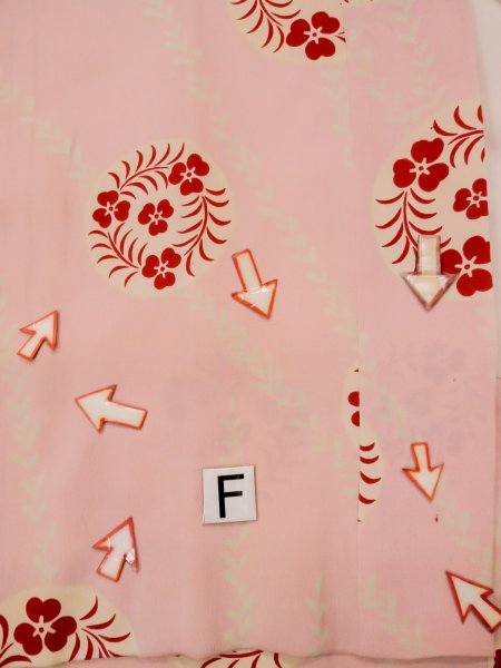 Photo19: L0331B Used Japanese women pink JUBAN undergarment / Silk. Flower,   (Grade C) (19)