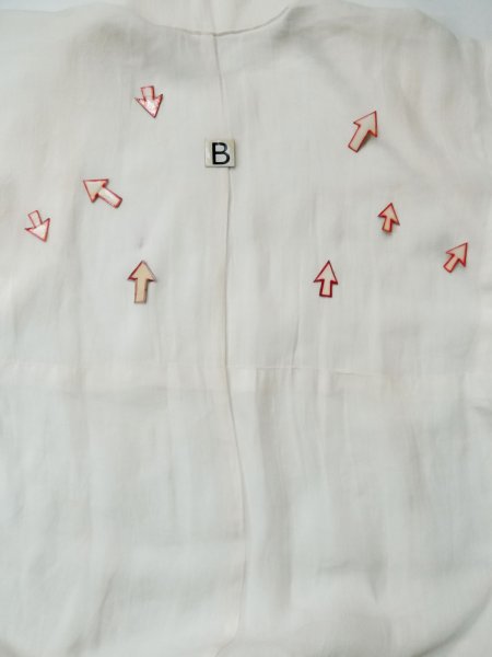 Photo15: L0406L Used Japanese women  Off White JUBAN undergarment / Linen.  There is a impression from use.  (Grade C) (15)