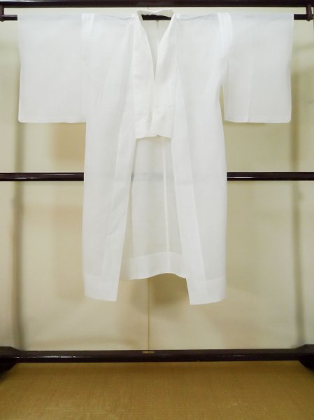Photo1: L0406U Used Japanese women  white JUBAN undergarment / Synthetic.    (Grade C) (1)