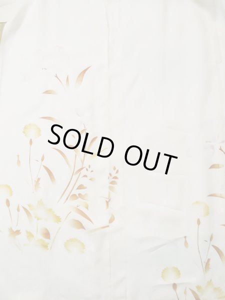 Photo4: L0413O Used Japanese women  Off White JUBAN undergarment / Silk. Flower,   (Grade C) (4)