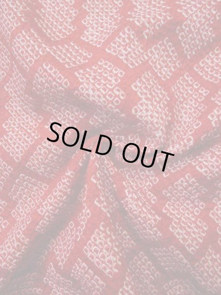 Photo10: L0420N Used Japanese women  Red HAORI short jacket / Silk. Pine bark lozenges,   (Grade B) (10)