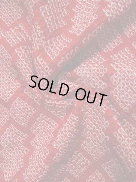 Photo11: L0420N Used Japanese women  Red HAORI short jacket / Silk. Pine bark lozenges,   (Grade B) (11)