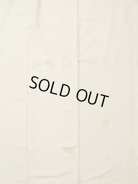 Photo3: L0426G Used Japanese womenGrayish  Ivory TSUKESAGE formal / Silk. UME plum bloom,   (Grade B) (3)