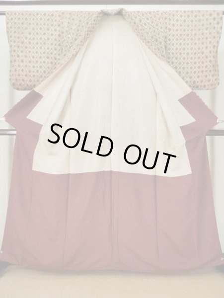 Photo2: L0426L Used Japanese womenPale Reddish Brown KOMON dyed / Silk. Lozenges,   (Grade B) (2)