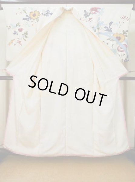 Photo2: L0519J Used Japanese women  Off White HOUMONGI formal / Silk. Flower, waterfall motif  (Grade C) (2)