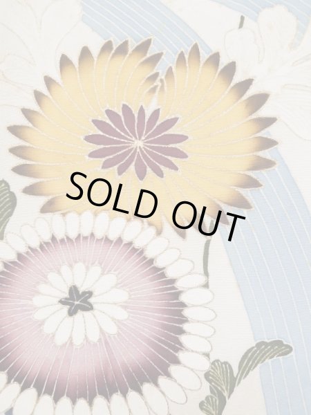 Photo10: L0519J Used Japanese women  Off White HOUMONGI formal / Silk. Flower, waterfall motif  (Grade C) (10)