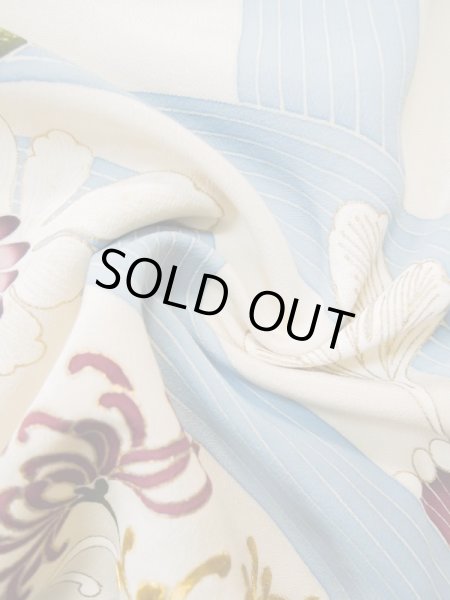 Photo16: L0519J Used Japanese women  Off White HOUMONGI formal / Silk. Flower, waterfall motif  (Grade C) (16)