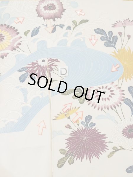 Photo22: L0519J Used Japanese women  Off White HOUMONGI formal / Silk. Flower, waterfall motif  (Grade C) (22)