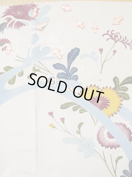 Photo25: L0519J Used Japanese women  Off White HOUMONGI formal / Silk. Flower, waterfall motif  (Grade C) (25)