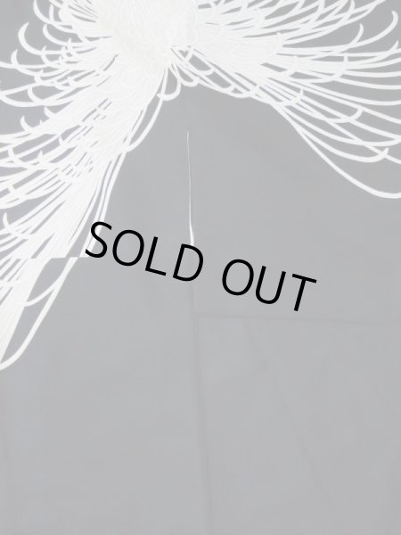 Photo4: L0519O Used Japanese women  Black HOUMONGI formal / Synthetic. Chrysanthemum There are stains all over.  (Grade D) (4)