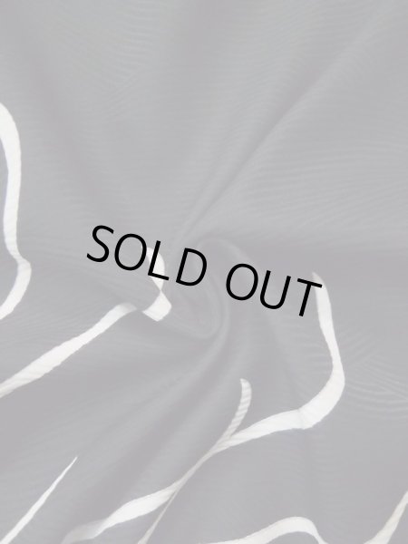 Photo15: L0519O Used Japanese women  Black HOUMONGI formal / Synthetic. Chrysanthemum There are stains all over.  (Grade D) (15)