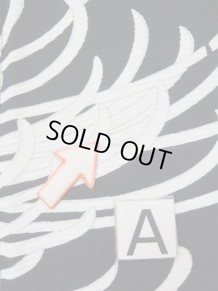 Photo17: L0519O Used Japanese women  Black HOUMONGI formal / Synthetic. Chrysanthemum There are stains all over.  (Grade D) (17)