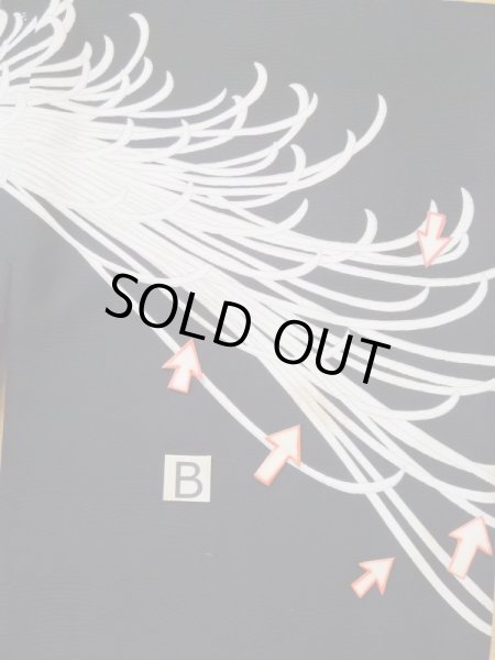 Photo18: L0519O Used Japanese women  Black HOUMONGI formal / Synthetic. Chrysanthemum There are stains all over.  (Grade D) (18)