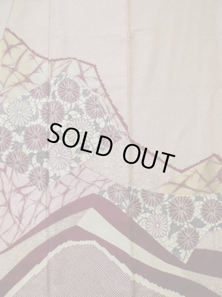 Photo4: L0519P Used Japanese women  Dark Red HOUMONGI formal / Silk. Chrysanthemum,   (Grade D) (4)