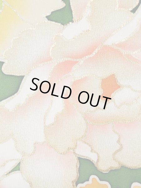 Photo9: L0519S Used Japanese women  Green FURISODE long-sleeved / Silk. Peony,   (Grade C) (9)