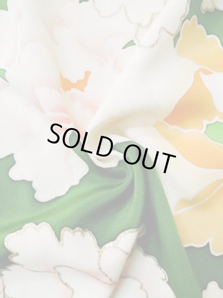 Photo15: L0519S Used Japanese women  Green FURISODE long-sleeved / Silk. Peony,   (Grade C) (15)