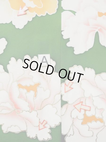 Photo17: L0519S Used Japanese women  Green FURISODE long-sleeved / Silk. Peony,   (Grade C) (17)