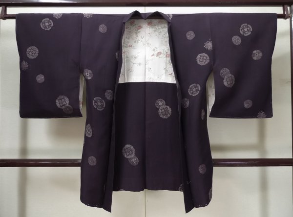 Photo1: L0525T Used Japanese womenDark  Purple HAORI short jacket / Silk. Dot,   (Grade D) (1)