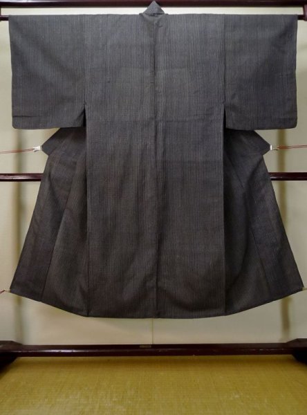 Photo1: L0630Y Used Japanese men  Black Men's Kimono / Silk. Stripes   (Grade D) (1)