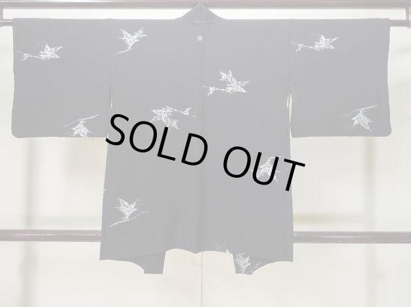 Photo2: L0713P Used Japanese women  Black HAORI short jacket / Silk. Leaf   (Grade B) (2)