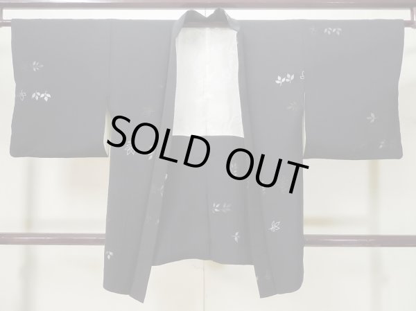 Photo1: L0713V Used Japanese women  Black HAORI short jacket / Silk. Leaf   (Grade B) (1)