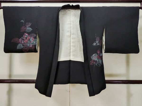 Photo1: L0713W Used Japanese women  Black HAORI short jacket / Silk. Flower,   (Grade B) (1)