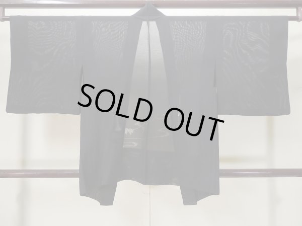 Photo2: L0720D Used Japanese women  Black HAORI short jacket / Silk. Leaf,   (Grade C) (2)