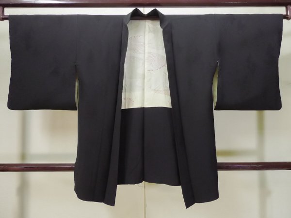 Photo1: L0720V Used Japanese women  Black HAORI short jacket / Silk.    (Grade B) (1)