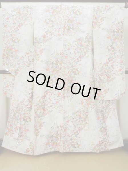 Photo3: L0727B Used Japanese women  Off White FURISODE long-sleeved / Silk. Flower,   (Grade A) (3)