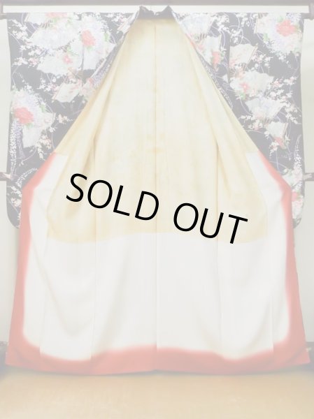 Photo4: L0727F Used Japanese women  Black FURISODE long-sleeved / Silk. Flower, Iris, Folding fan pattern  (Grade B) (4)