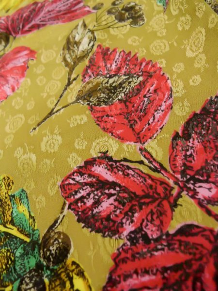 Photo13: L0727G Used Japanese women Pale Beige FURISODE long-sleeved / Synthetic. Leaf   (Grade B) (13)