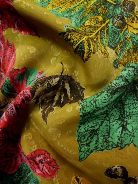 Photo15: L0727G Used Japanese women Pale Beige FURISODE long-sleeved / Synthetic. Leaf   (Grade B) (15)