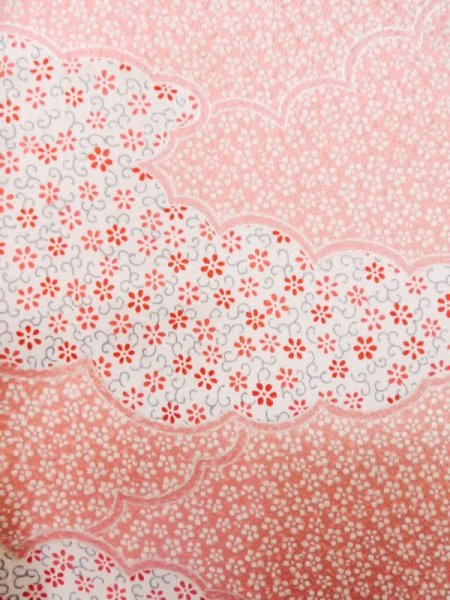 Photo7: L0727I Used Japanese womenPale Light Pink FURISODE long-sleeved / Silk. Flower,   (Grade C) (7)