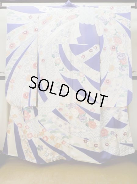 Photo1: L0727K Used Japanese womenPale Light Pink FURISODE long-sleeved / Silk. Bundle of Ribbons, Bundle of Ribbons, Diamond-shaped flowers, Crossed circles patterns  (Grade C) (1)