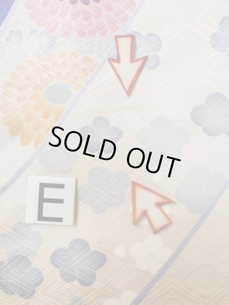 Photo28: L0727K Used Japanese womenPale Light Pink FURISODE long-sleeved / Silk. Bundle of Ribbons, Bundle of Ribbons, Diamond-shaped flowers, Crossed circles patterns  (Grade C) (28)