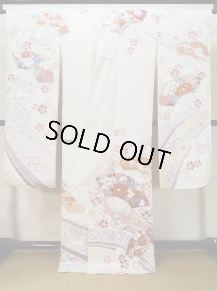 Photo3: L0727P Used Japanese womenPale Light Multi Color FURISODE long-sleeved / Silk. Peony, Folding fan, Crossed circles, Tortoise-shell pattern(Hexagonal pattern)  (Grade C) (3)