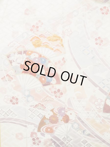 Photo7: L0727P Used Japanese womenPale Light Multi Color FURISODE long-sleeved / Silk. Peony, Folding fan, Crossed circles, Tortoise-shell pattern(Hexagonal pattern)  (Grade C) (7)