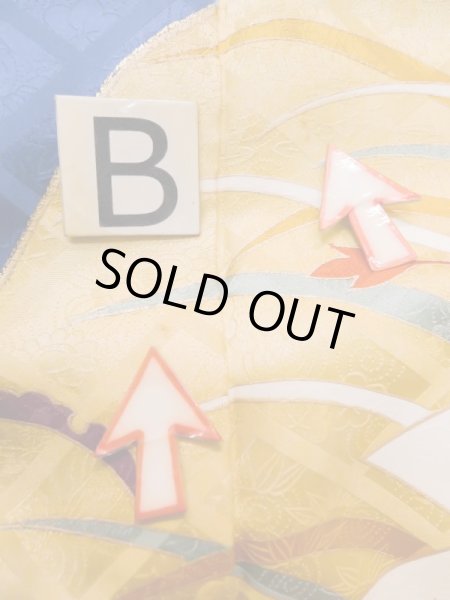 Photo25: L0727Q Used Japanese women Vivid Blue FURISODE long-sleeved / Silk. Chrysanthemum, Cloud, Crossed circles patterns  (Grade B) (25)