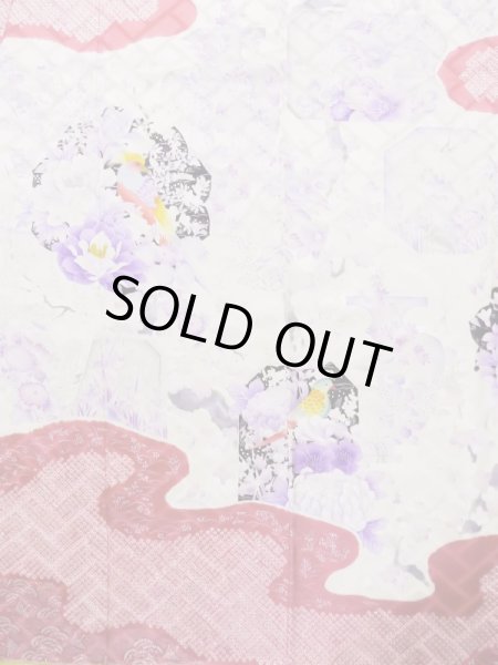 Photo7: L0727R Used Japanese women Pale Red FURISODE long-sleeved / Silk. Peony, Birds, wave, pods, dapple pattern, Abstract pattern  (Grade B) (7)