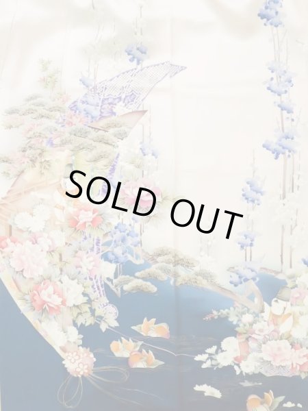 Photo7: L0727S Used Japanese womenPale Light Pink FURISODE long-sleeved / Silk. Kids,   (Grade C) (7)