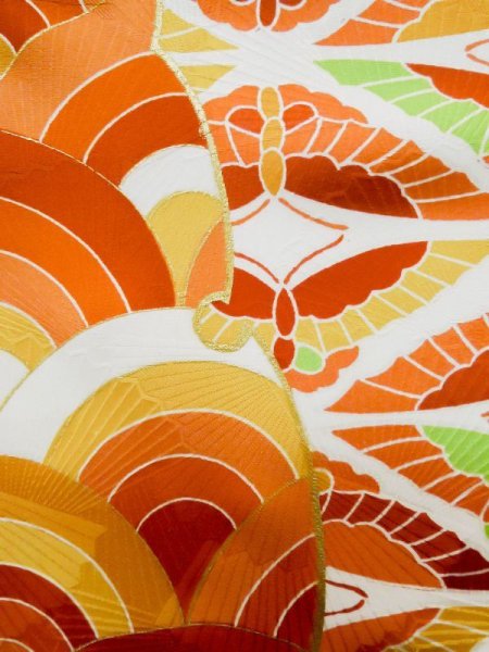 Photo11: L0727V Used Japanese women  White FURISODE long-sleeved / Silk. Chrysanthemum,   (Grade C) (11)