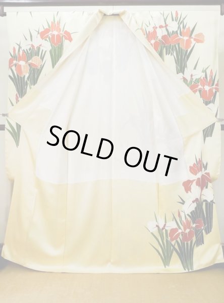 Photo5: L0727Y Used Japanese womenPale Light Yellow FURISODE long-sleeved / Silk. Iris, Rare design  (Grade C) (5)